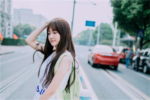 Love and Dreams: The Pursuit of Shanghai Men and Women Love and Dreams: The Pursuit of Shanghai Men and Women